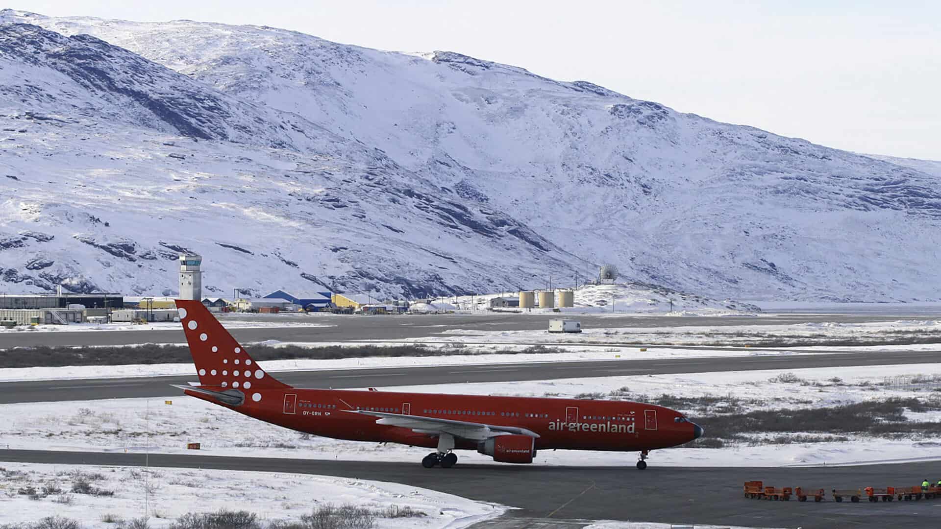 ”Thule til Thule ”– i Knud Rasmussens fodspor på ski og kite 7 1. Thule til Thule ekspedition, foredrag, Erik B. Jørgensen, Danmarksflyveren i Kangerlussuaq