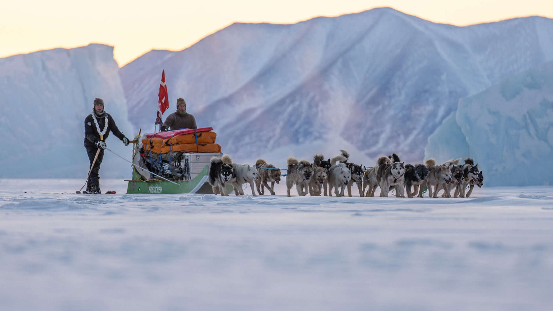 2 Thule til Thule ekspedition foredrag, af polarfare og eventyrer Erik B. Jørgensen, på tur, Fotograf Claus Lillevang