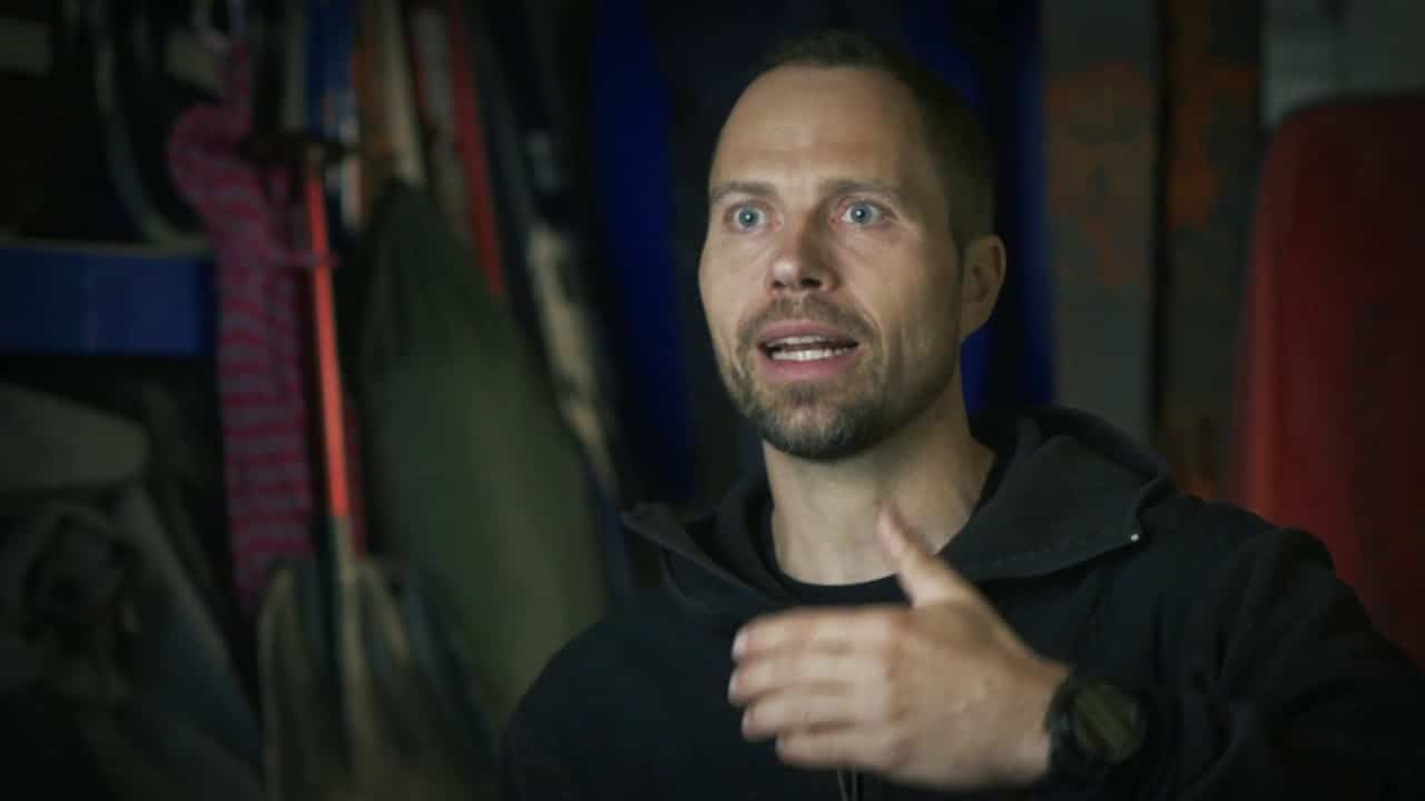 interview med erik b joergensen - Korpset - gjort af det rette stof (TV2), Jægersoldat Erik B. Jørgensen 37
