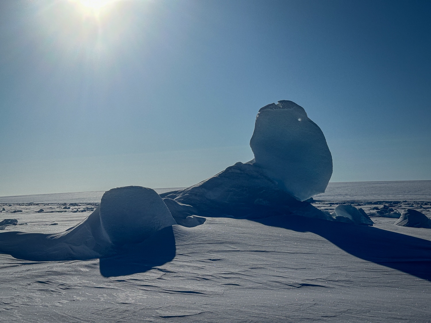 Nordøstgrønland, som at være hjemme! 4. Thule til Thule ekspedition - Isbjerg i sol