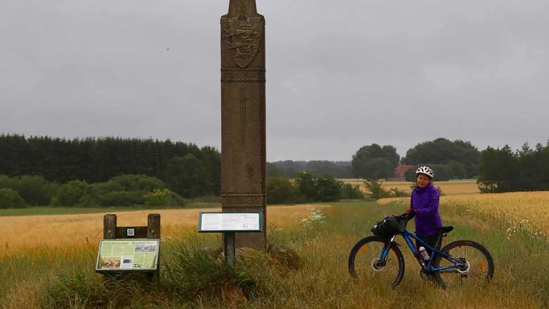 Far og datter i Vildmarken, 45 dage i Danmark, foredrag, mindesmærke for Slaget på Grathe Hede 1157