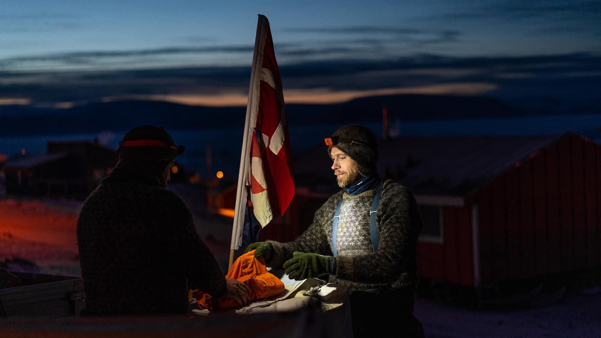 2 Thule til Thule ekspedition foredrag, pakker slæde, Fotograf Claus Lillevang