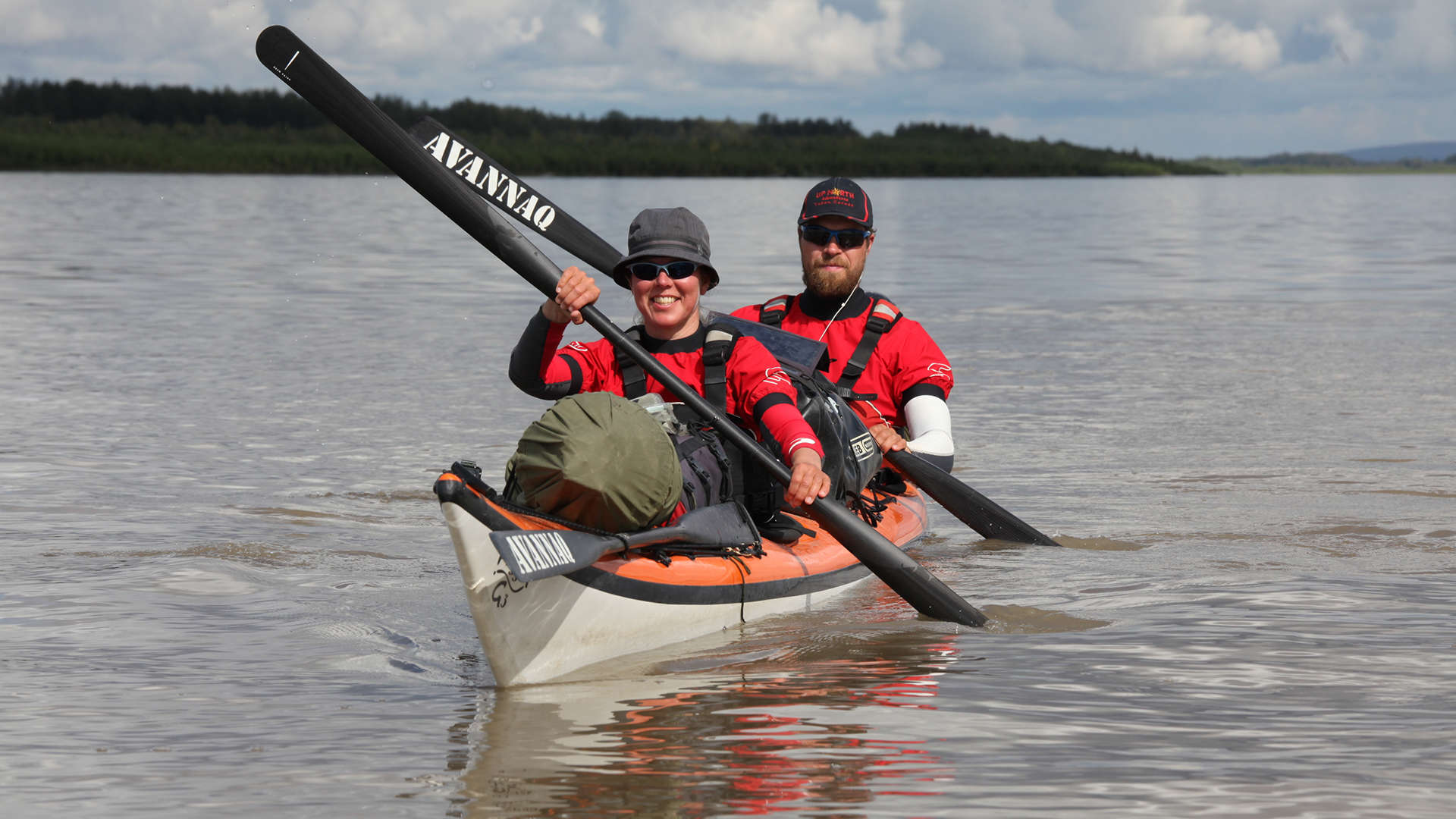 Yukon River, Eventyrlige Yukon, foredrag, Erik B. Jørgensen og Tine Henriksen i deres dobbeltkajak
