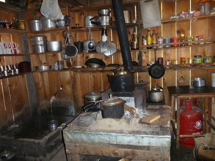 Det Nepalesiske bjerg køkken, typisk gæstehus køkken