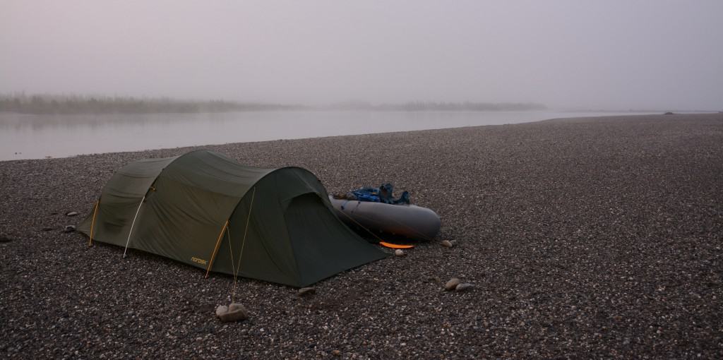 Lejr, tåge, Noatak river